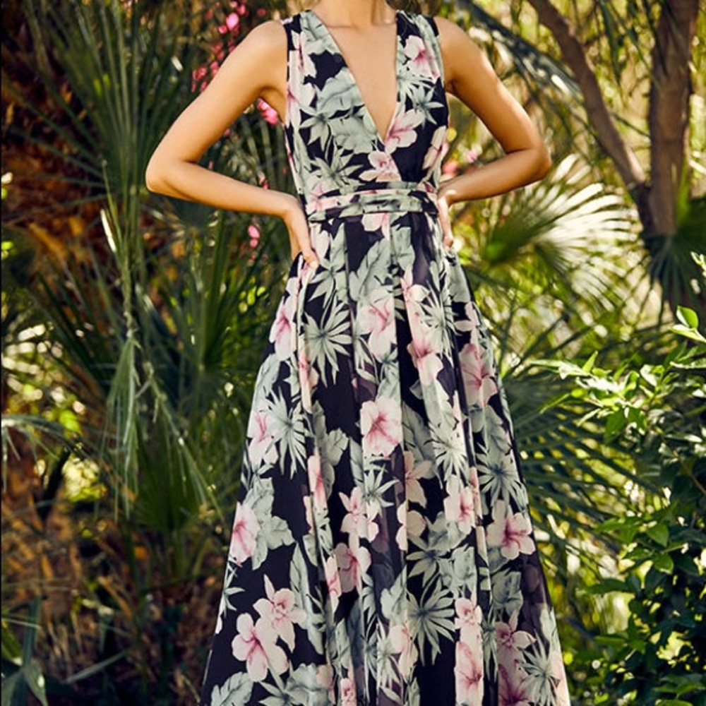 Gorgeous Floral Maxi Dress